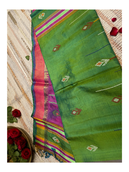 Prakriti: Vivid Forest Green Kalakshetra