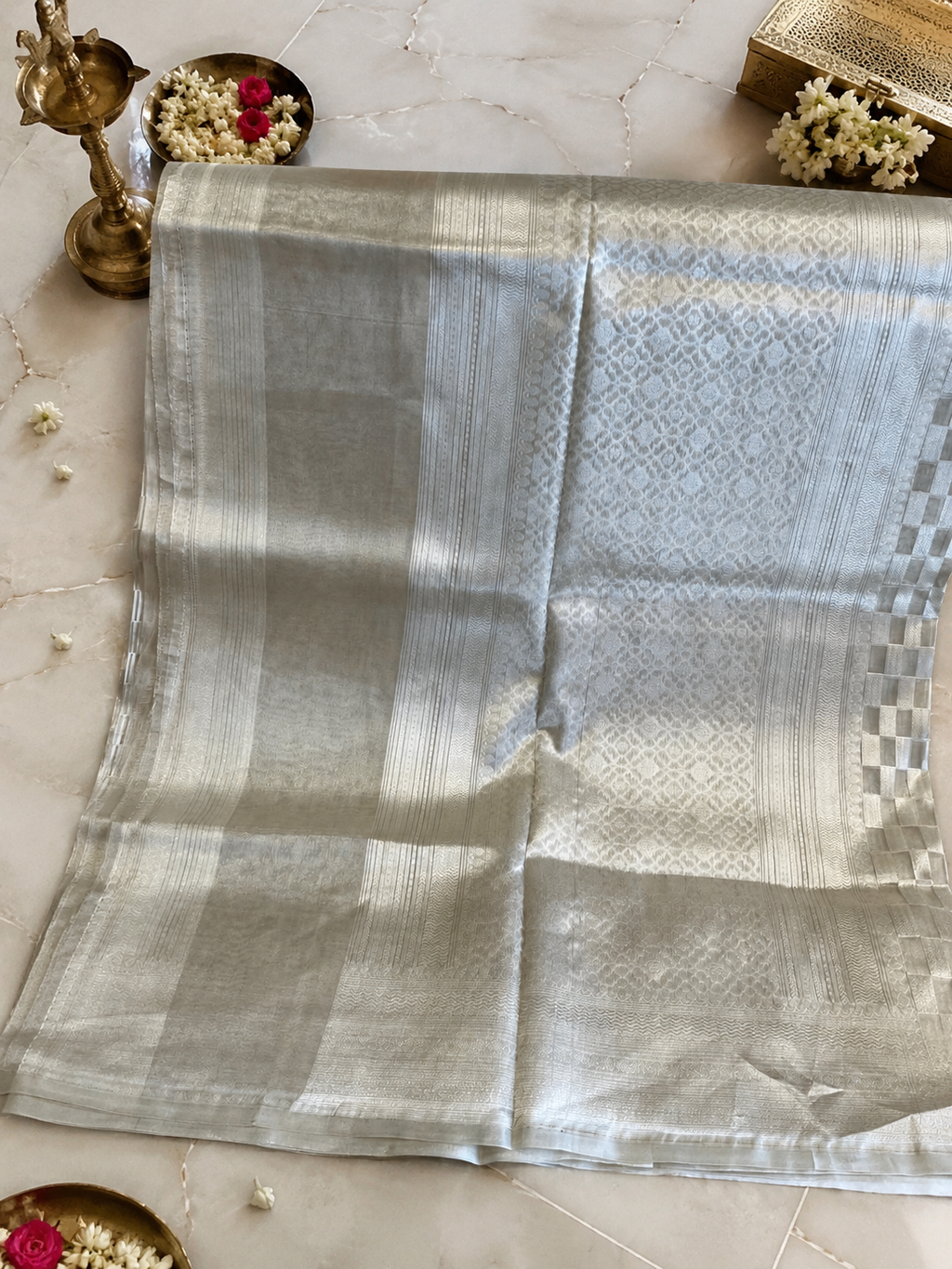 Chandni: Ivory Pure Tissue Banarasi
