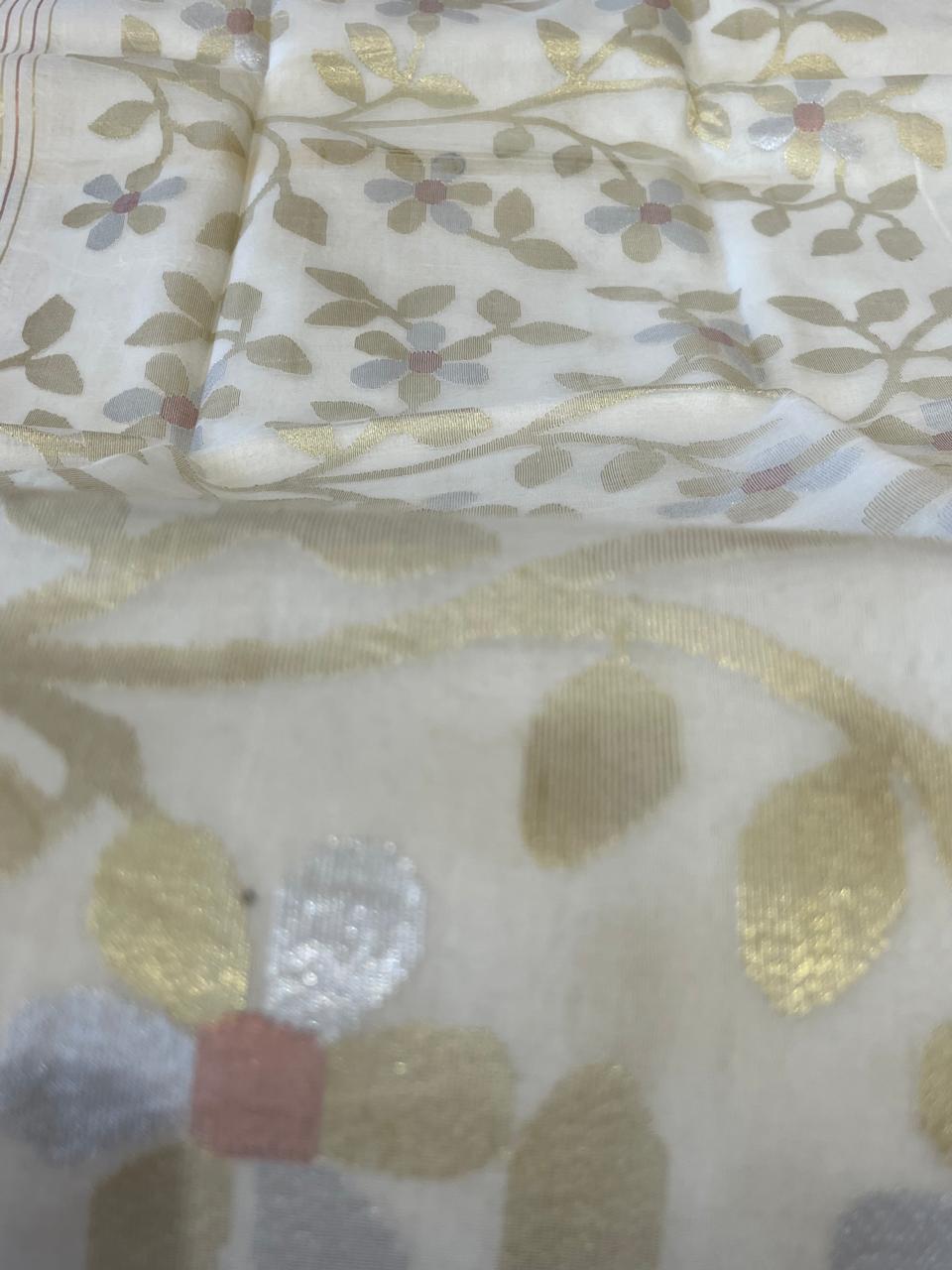 Prabha: Handwoven Ivory Muslin Jamdani