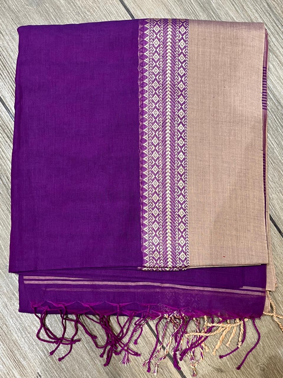 Mrinalini: 100 count Phulia Cotton