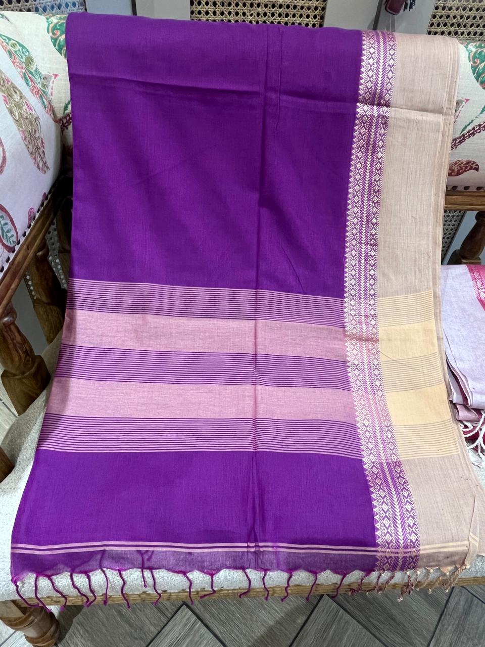 Mrinalini: 100 count Phulia Cotton