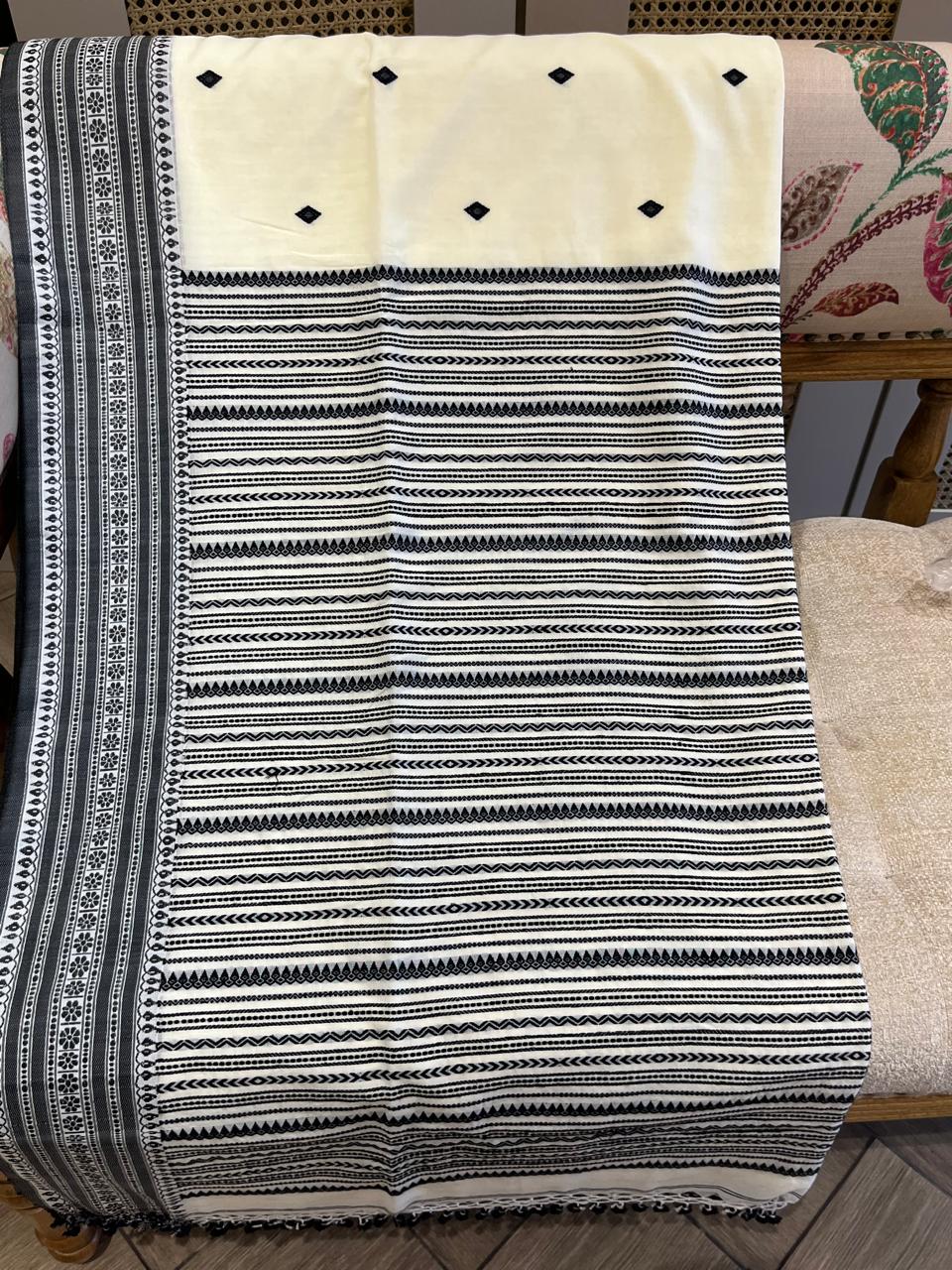 Shubhra: Fine Bengal Cotton with Statement Border