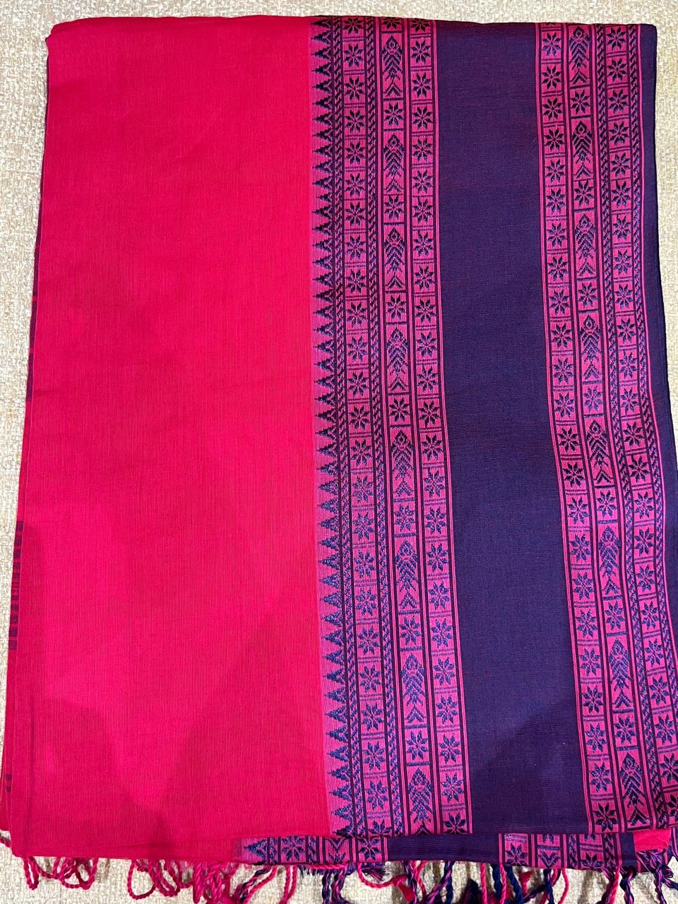 Naktamala: 100 count Phulia with Statement Border