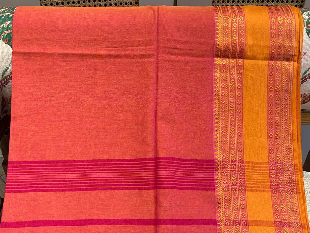 Paarija: 100 count Phulia with Statement Border