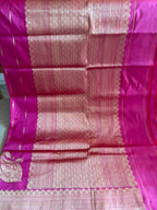 Ragini: Pure Silk Banarasi, Paisley Pallu