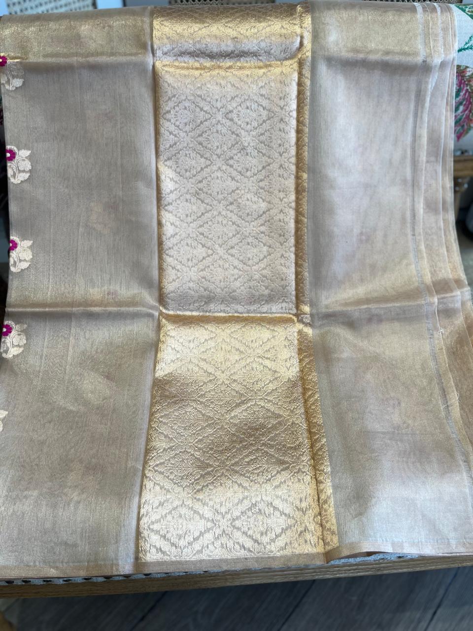 Gulnaar: Pure Tissue Banarasi, Kadhua Meenakari
