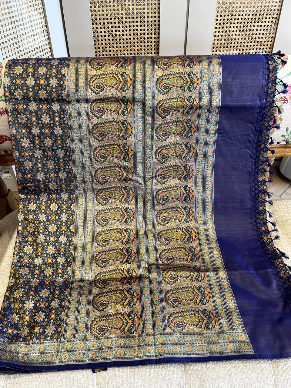 Sitara: Pure Silk Tanchoi Jamewar Banarasi