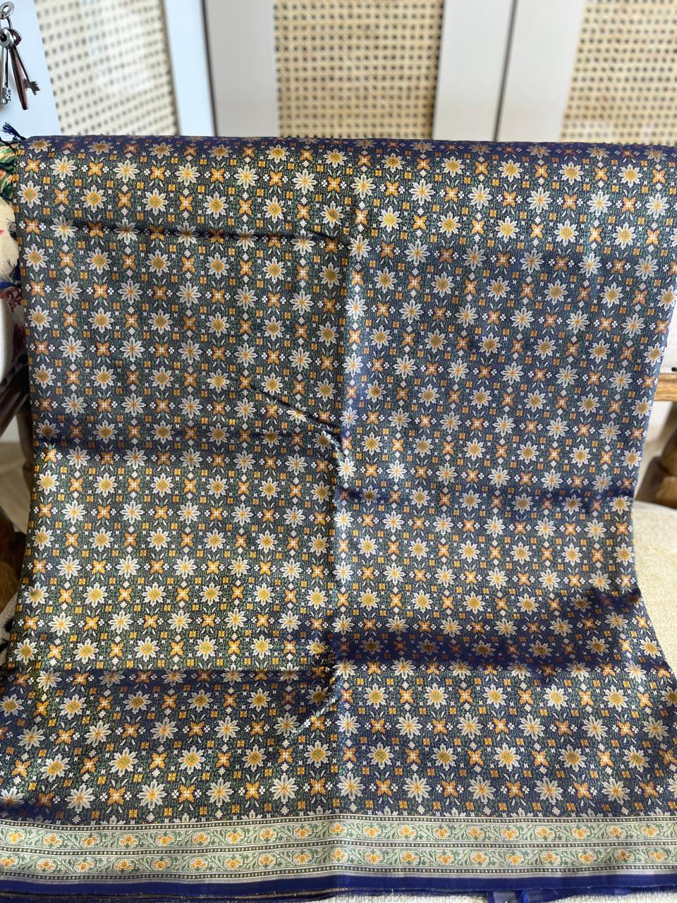 Sitara: Pure Silk Tanchoi Jamewar Banarasi