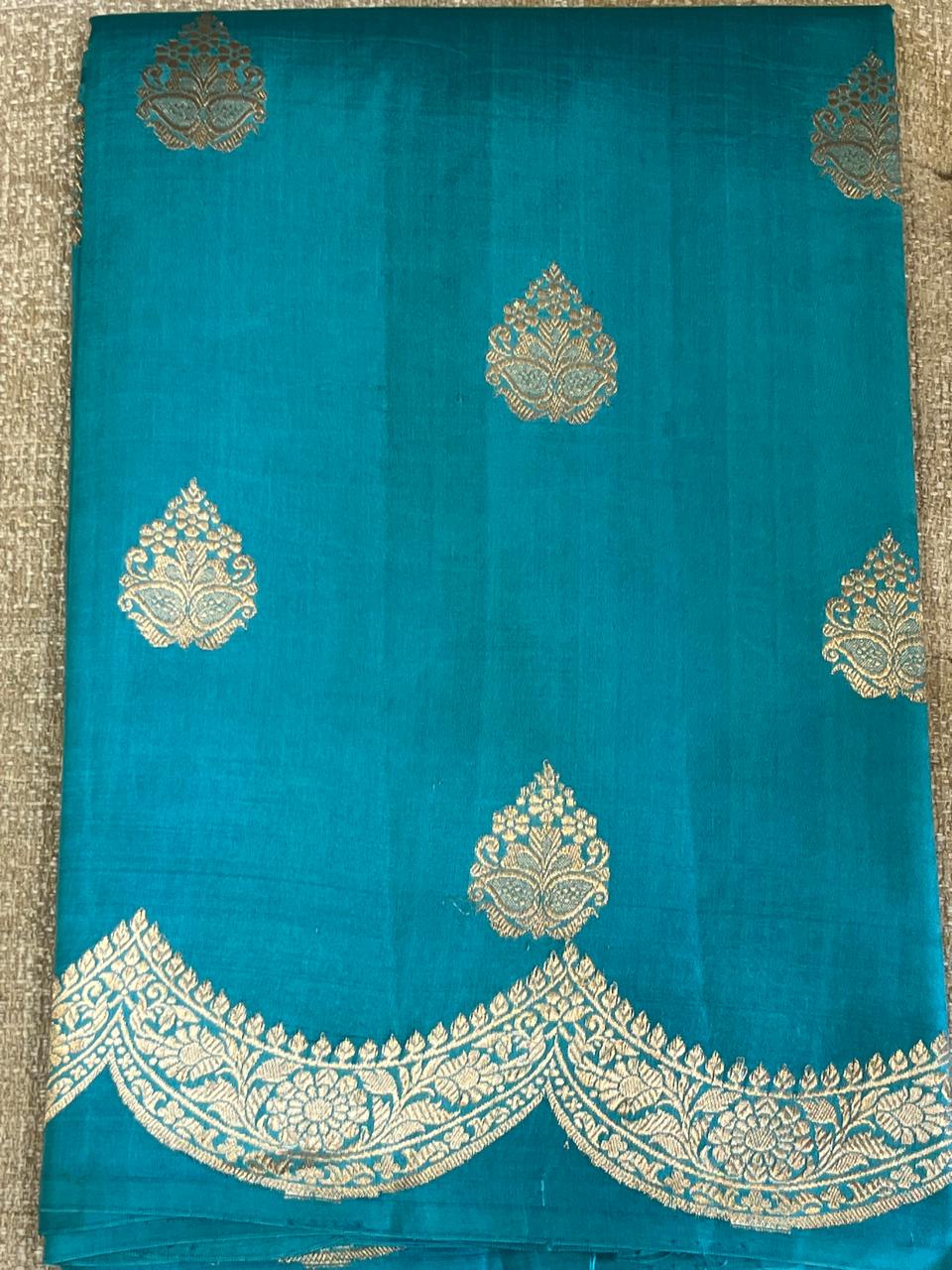 Reemli: Lightweight Kadhuwa Benarasi