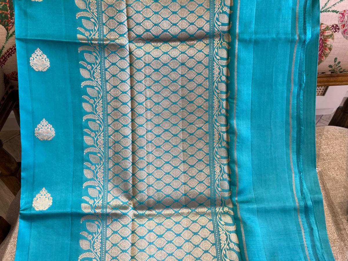 Reemli: Lightweight Kadhuwa Benarasi