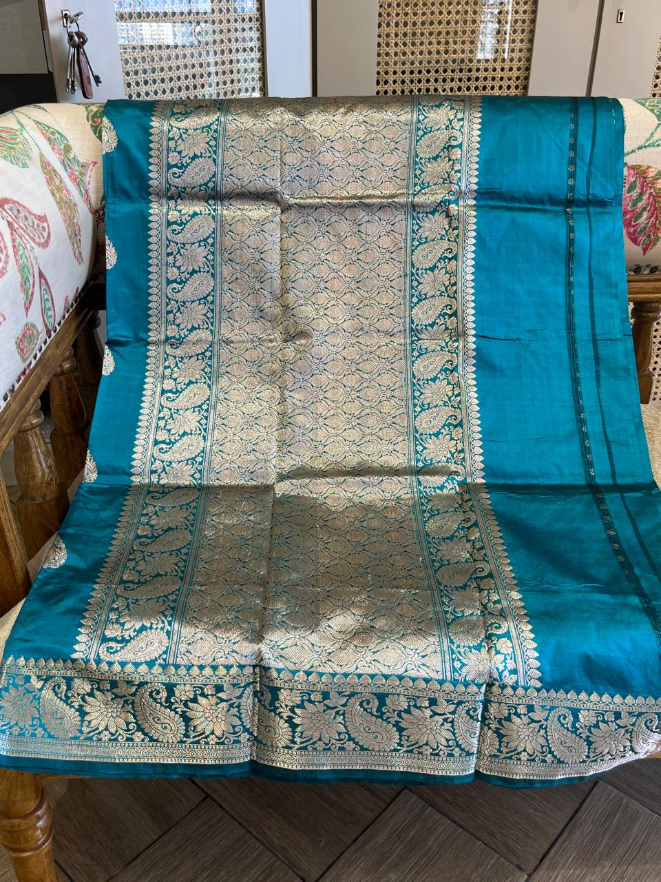 Supriya: Pure Silk Kadhuwa Banarasi