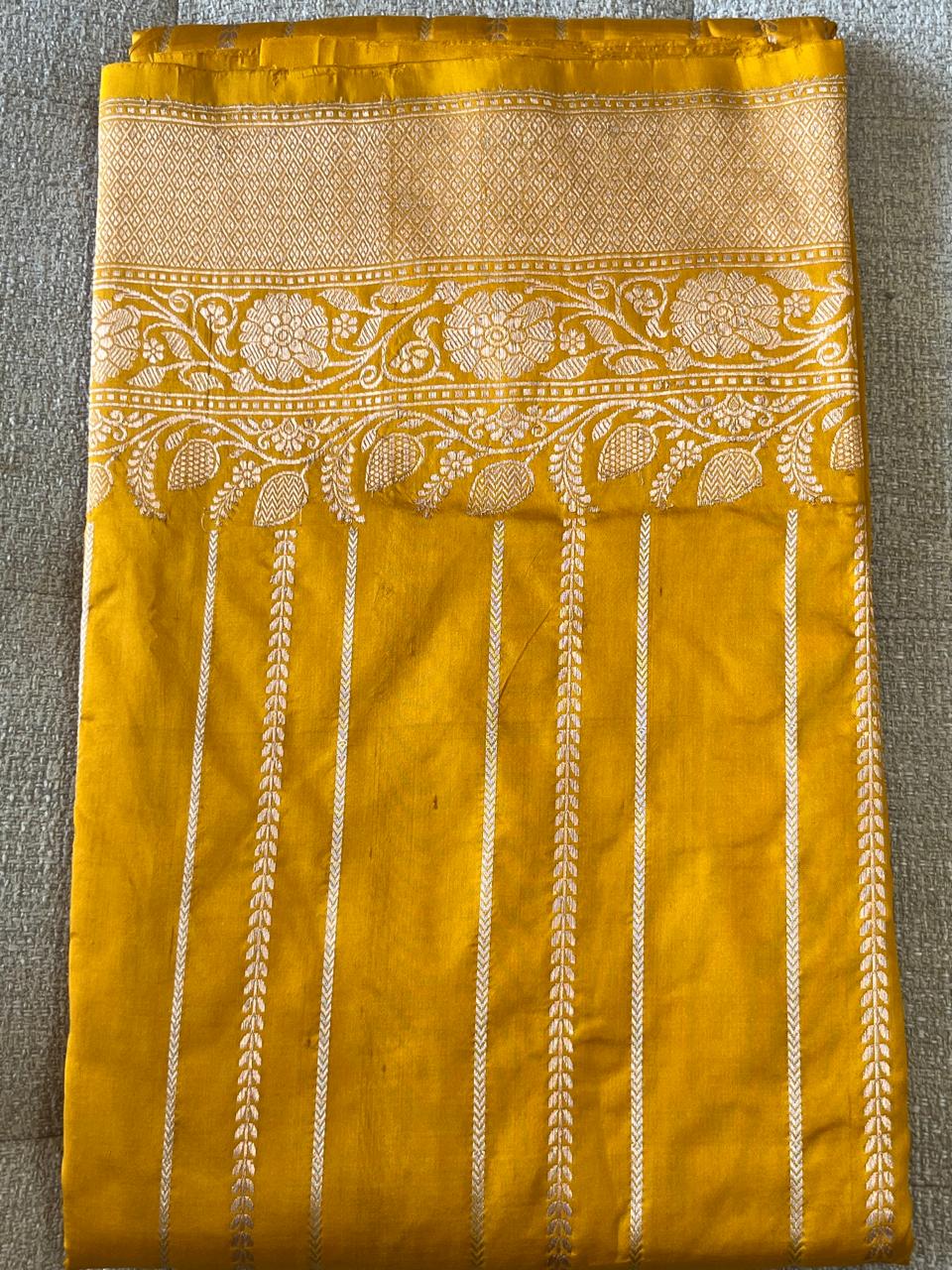 Basanti: Lightweight Kadhuwa Benarasi