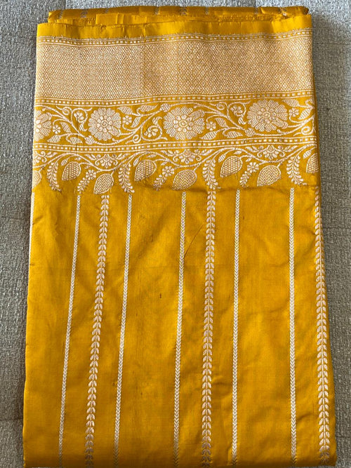 Basanti: Lightweight Kadhuwa Benarasi