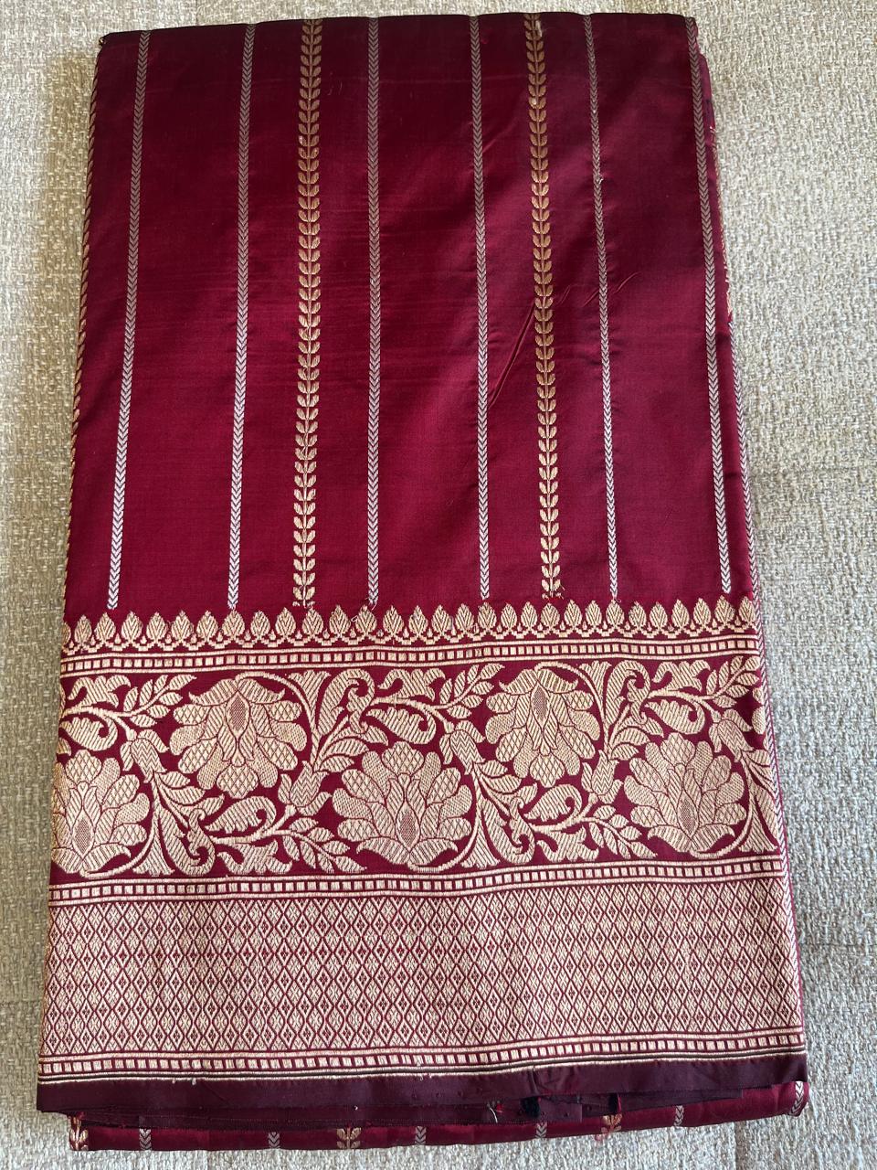 Madhoshi: Lightweight Kadhuwa Benarasi