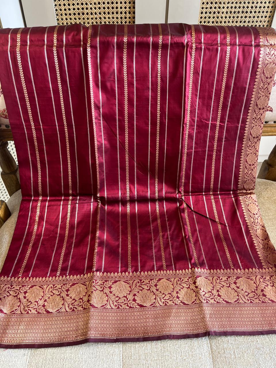 Madhoshi: Lightweight Kadhuwa Benarasi