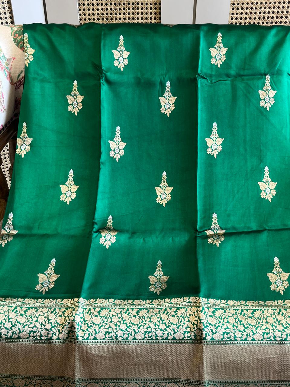 Marjaani: Pure Silk Kadhuwa Banarasi