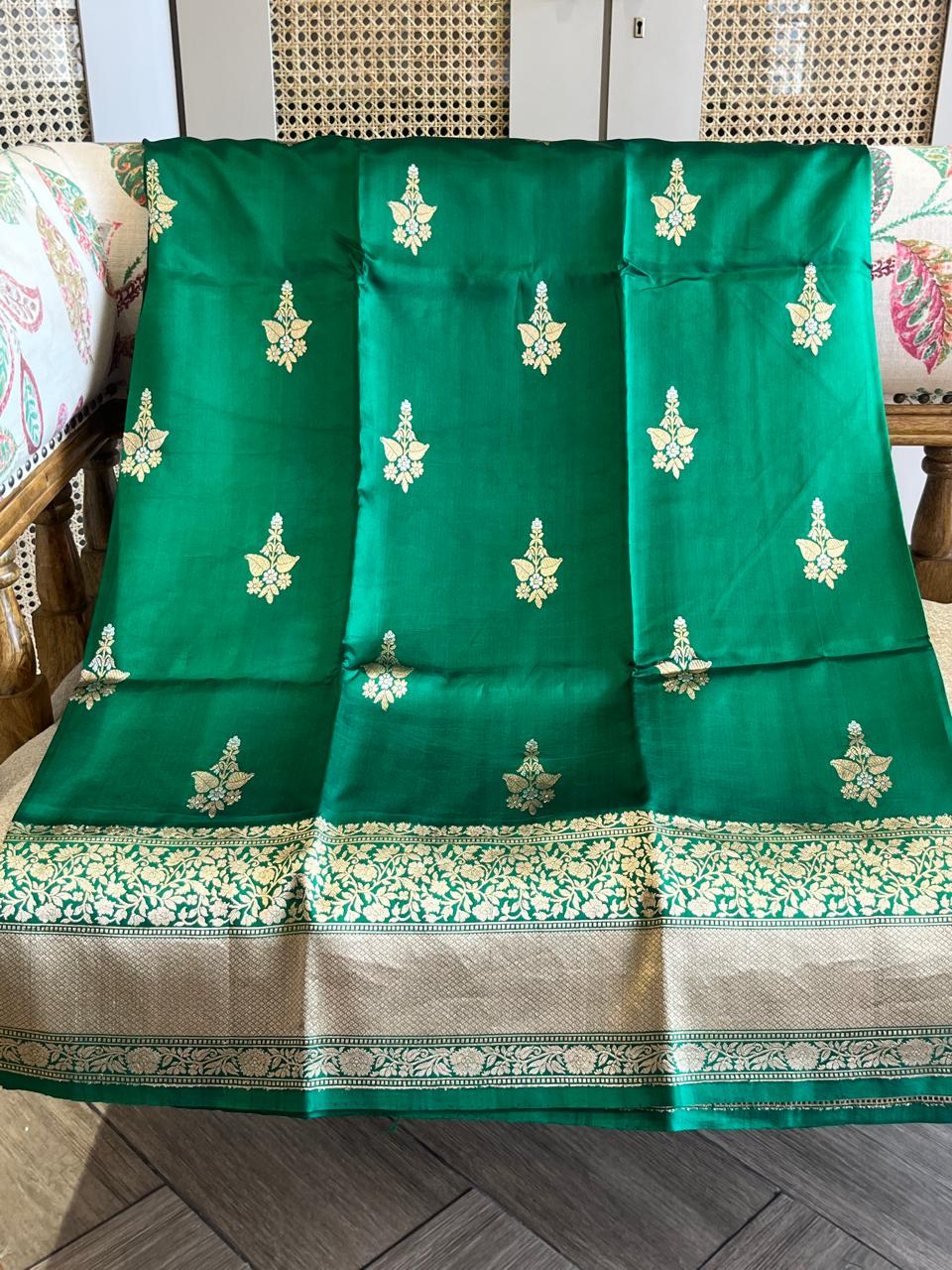 Marjaani: Pure Silk Kadhuwa Banarasi