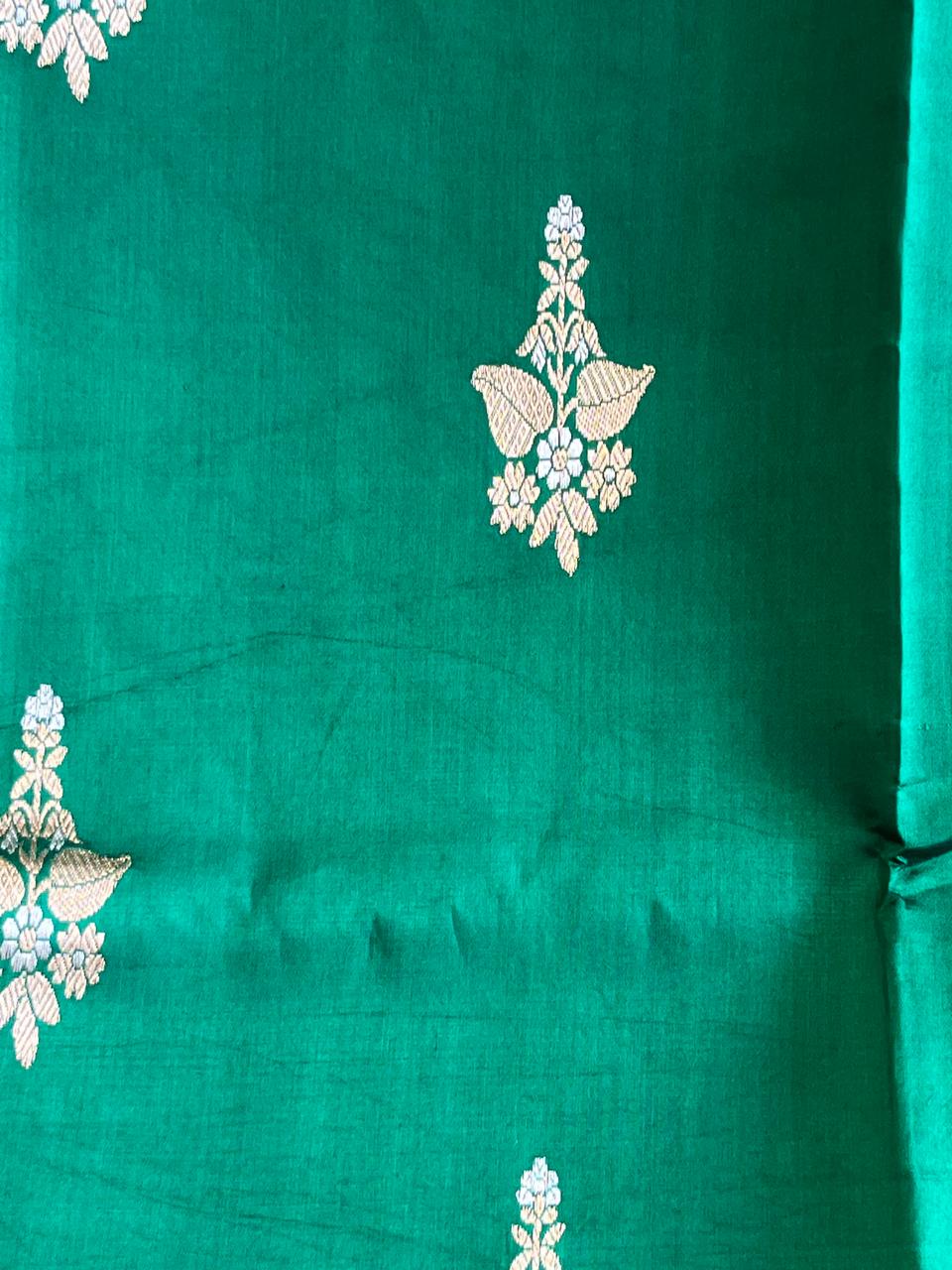 Marjaani: Pure Silk Kadhuwa Banarasi
