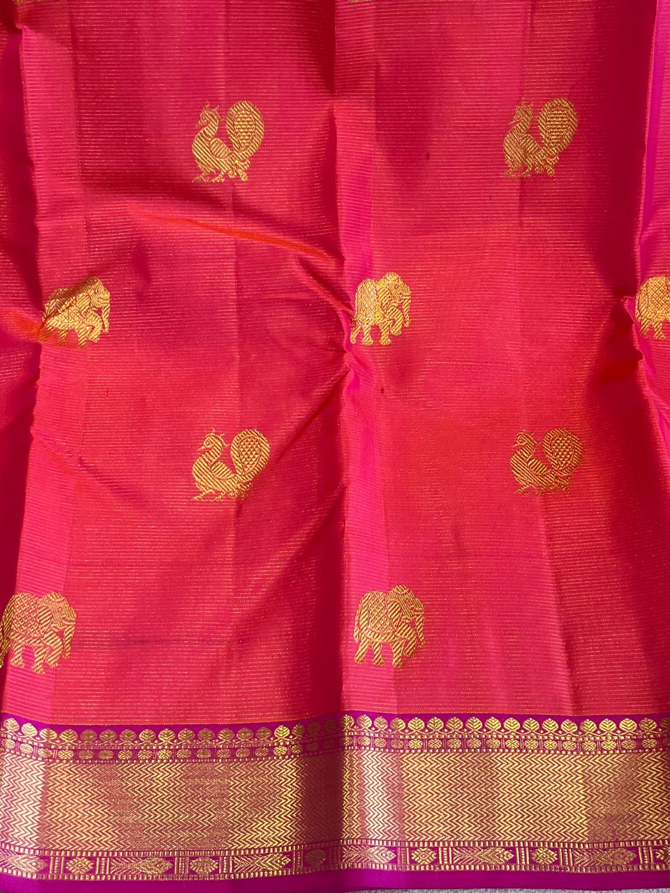 Prabala: Korvai Border, Coral-Pink Vairaoosi Kanjeevaram