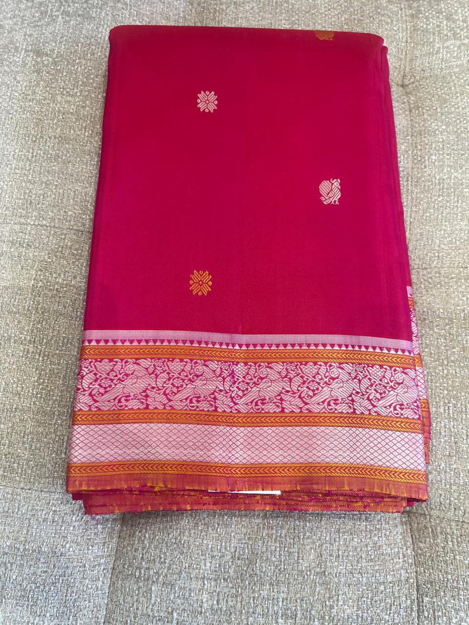 Anokhi: Zero Zari 9 to 9 Pure Kanjeevaram Silk