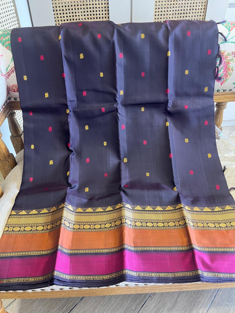 Rusha: Zero Zari 9 to 9 Pure Kanjeevaram Silk