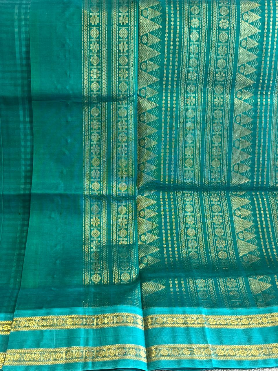 Chitra: Kattam Silk Cotton Kanjeevaram