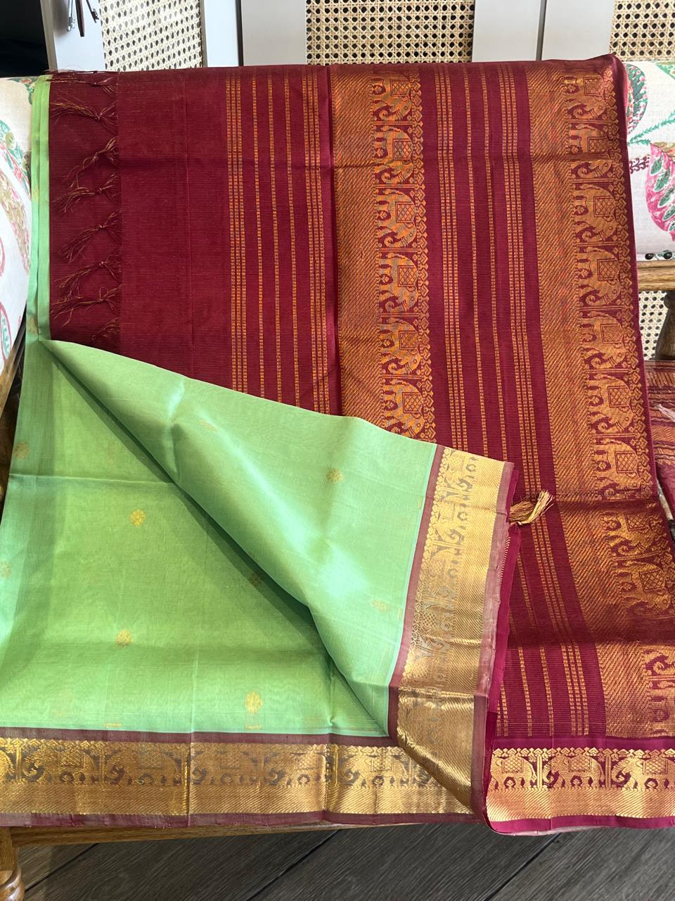 Manjari: Silk Cotton Kanjeevaram, Yaanai Border