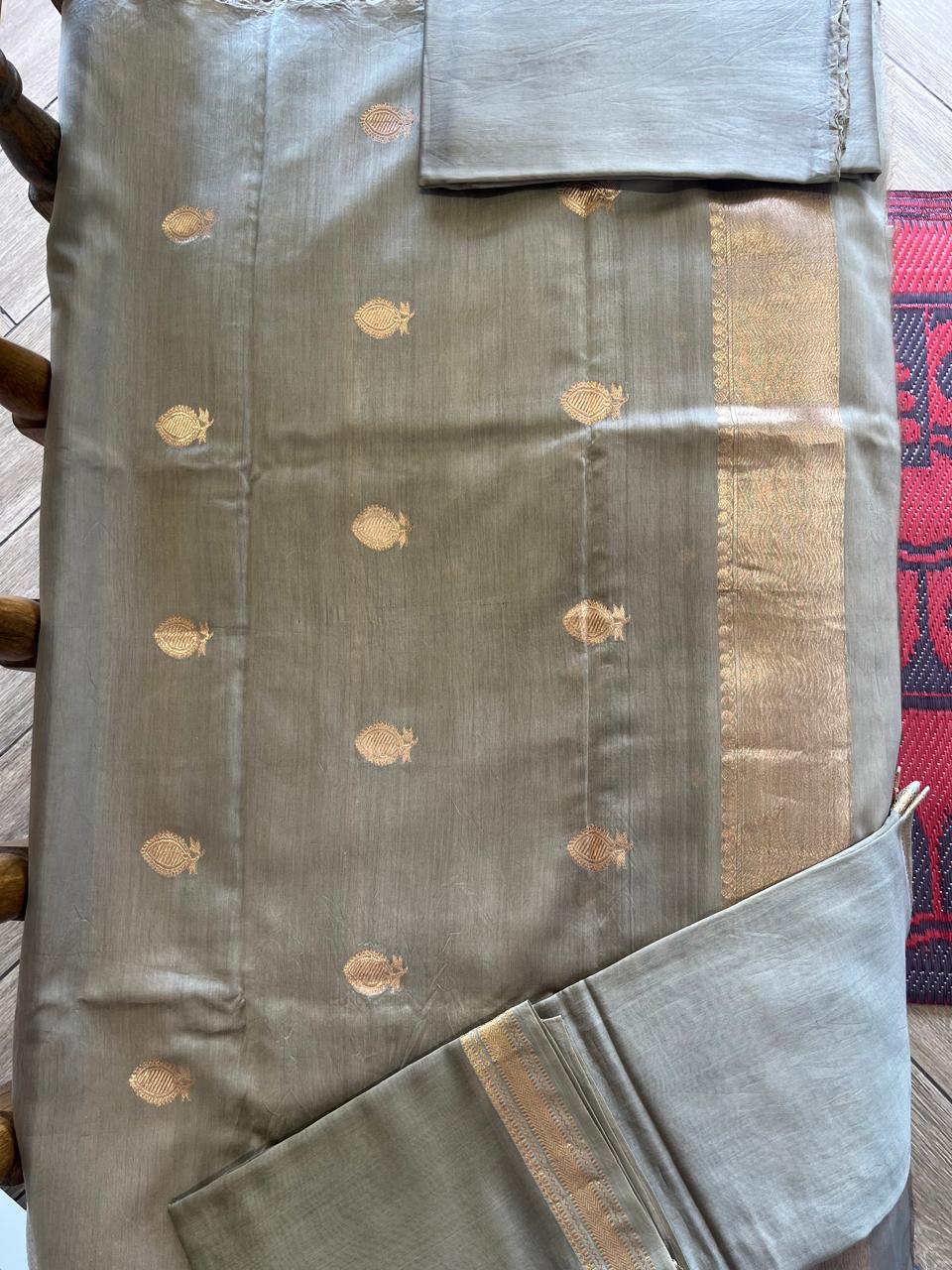 Zaitun Chiniya Silk Banarasi Suit Fabric