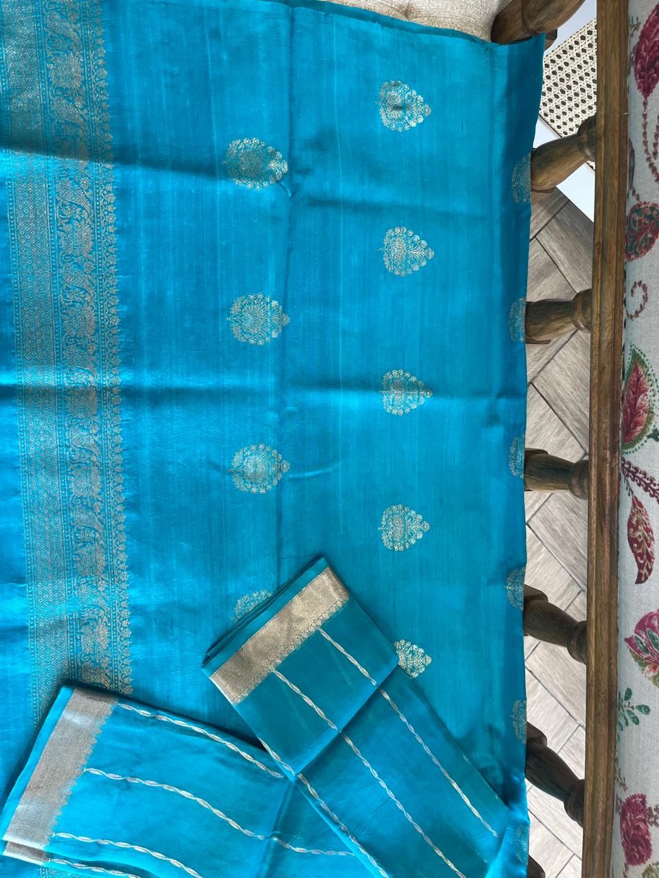 Firoza Raw Silk Benarasi Suit