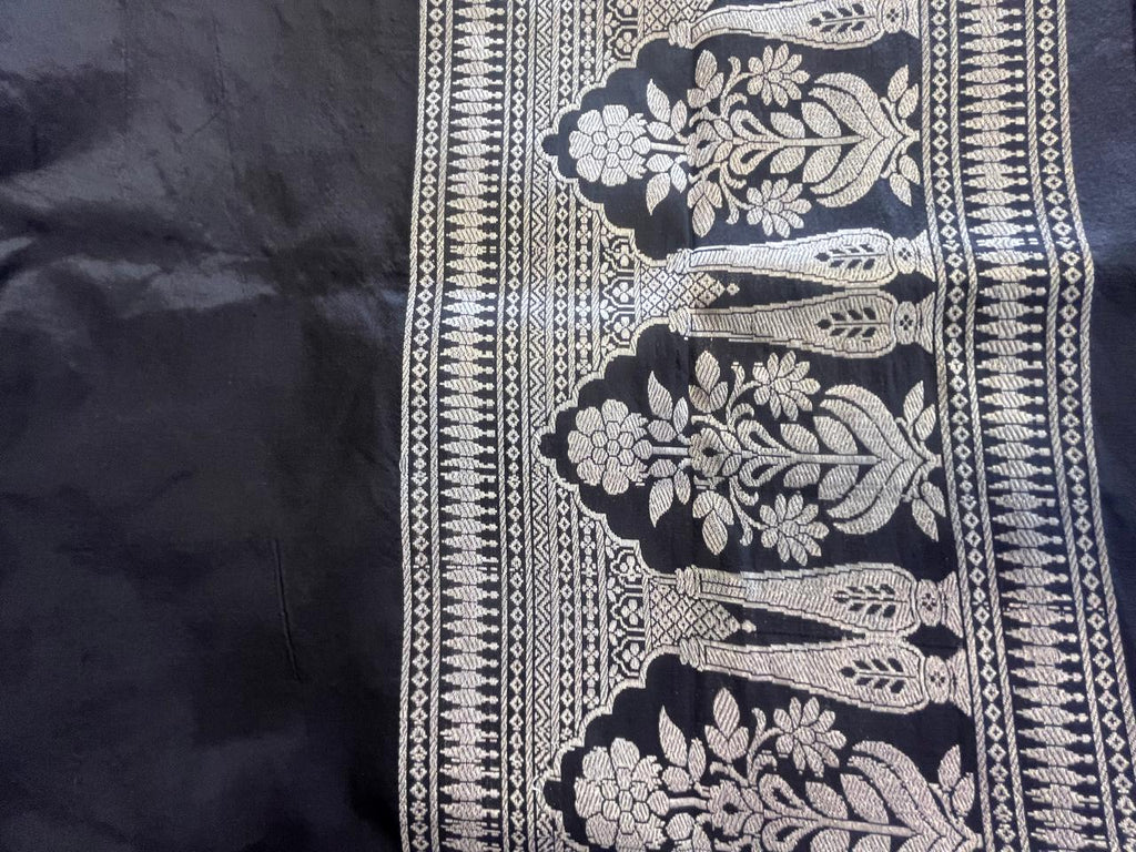 Syaahi Katan Silk Kadhua Butti Coord Fabric