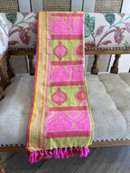 Modhumalati: Handwoven Assam Cotton