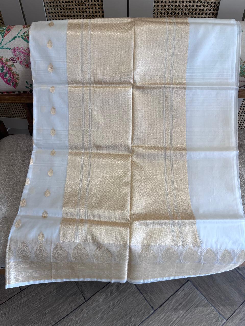 Noor: Ivory White Organza Banarasi