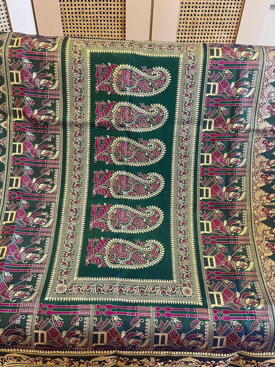 Shrestha: Two-Tone Emerald and Teal Revival Baluchari