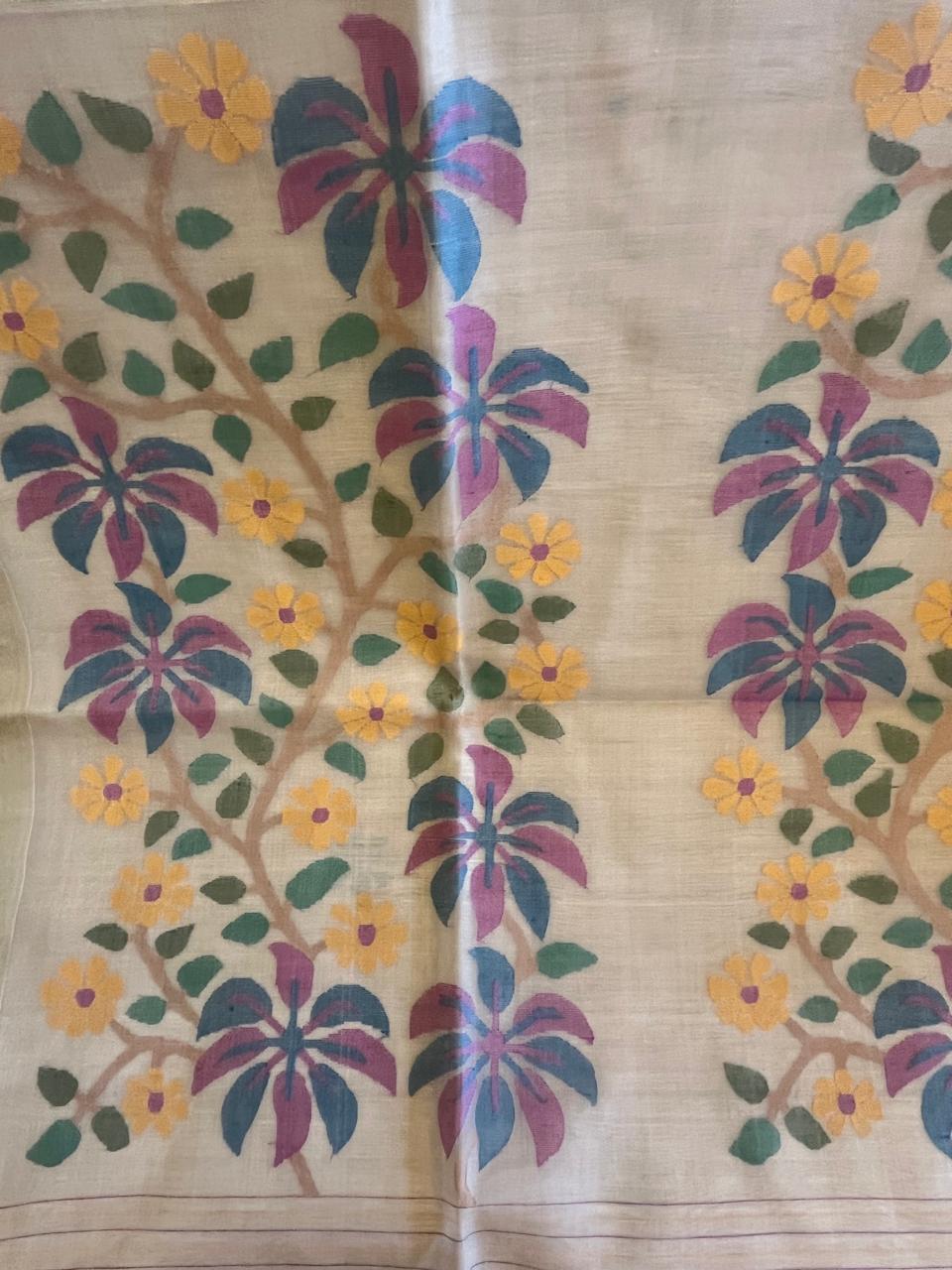 Bandana: Ivory Matka Silk Jamdani