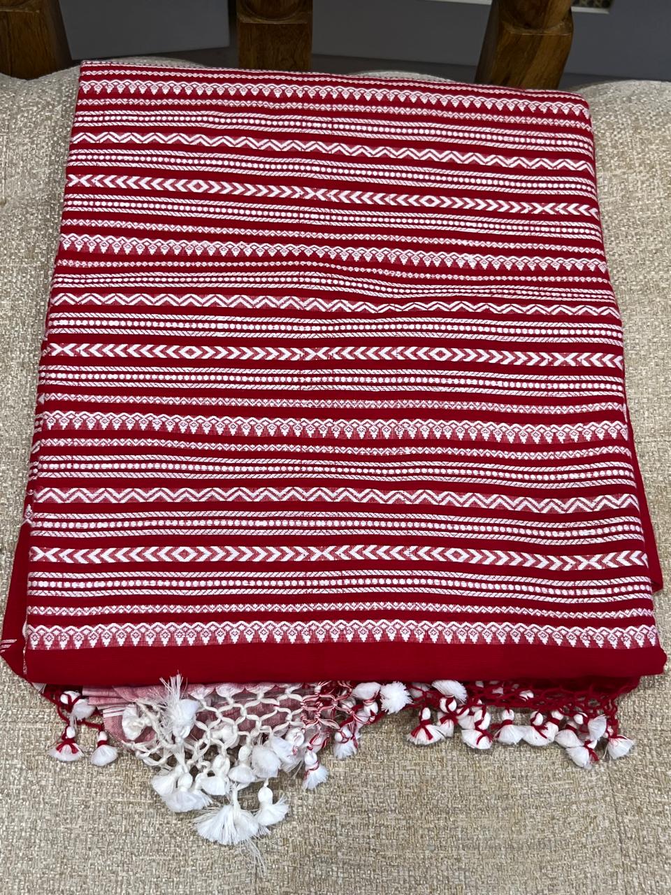 Rangini: Fine Bengal Cotton with Statement Pallu