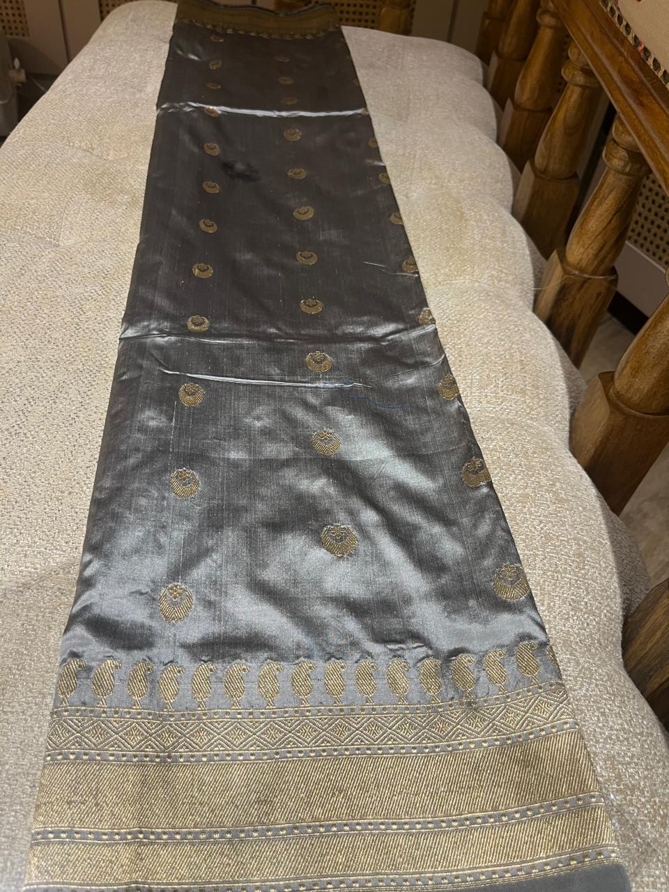 Chandralekha: Chand Tare Pure Katan Kadhuwa Banarasi