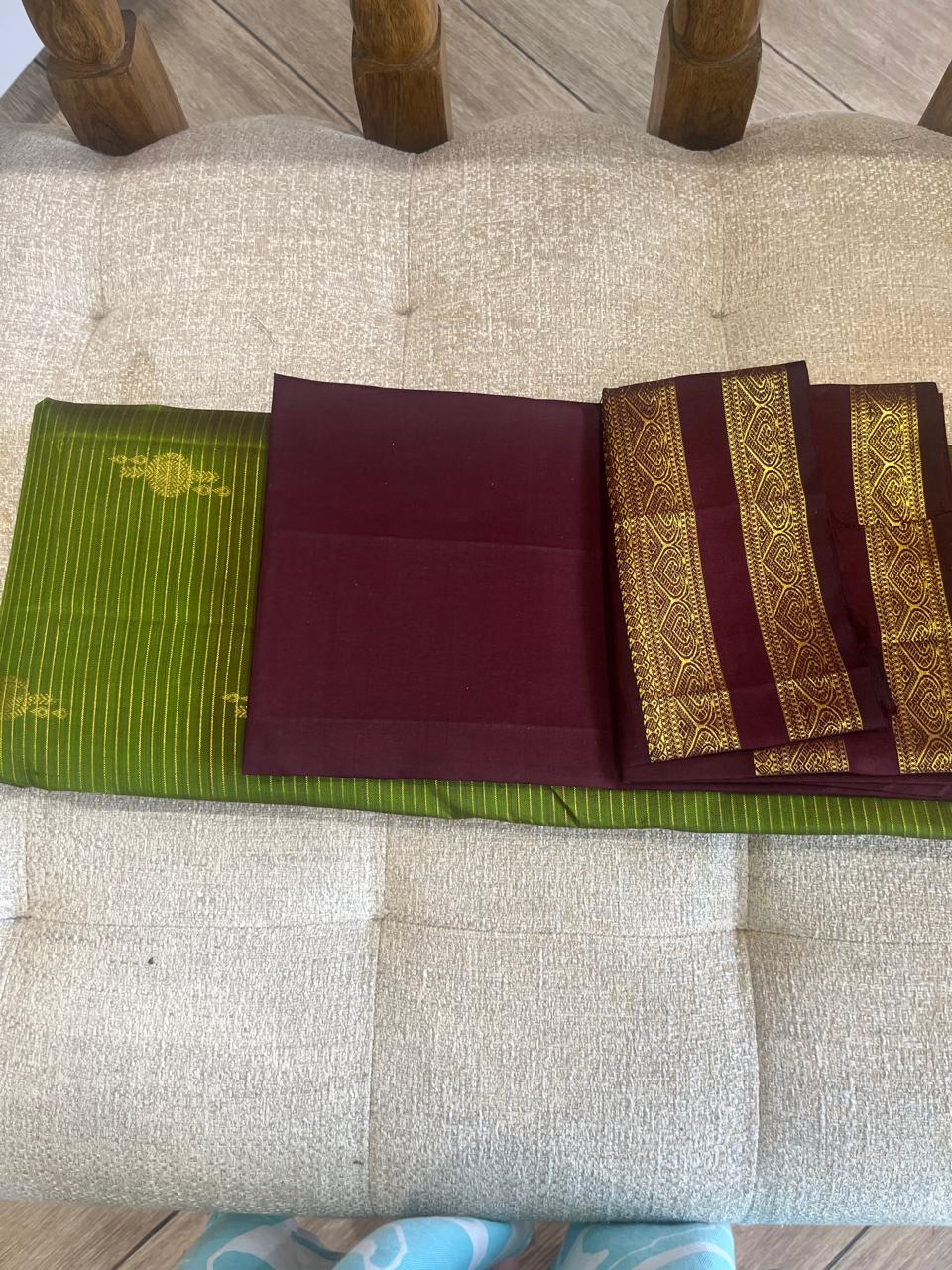 Shyamala: Vairaoosi Green Kanjeevaram, Reta Pett Border