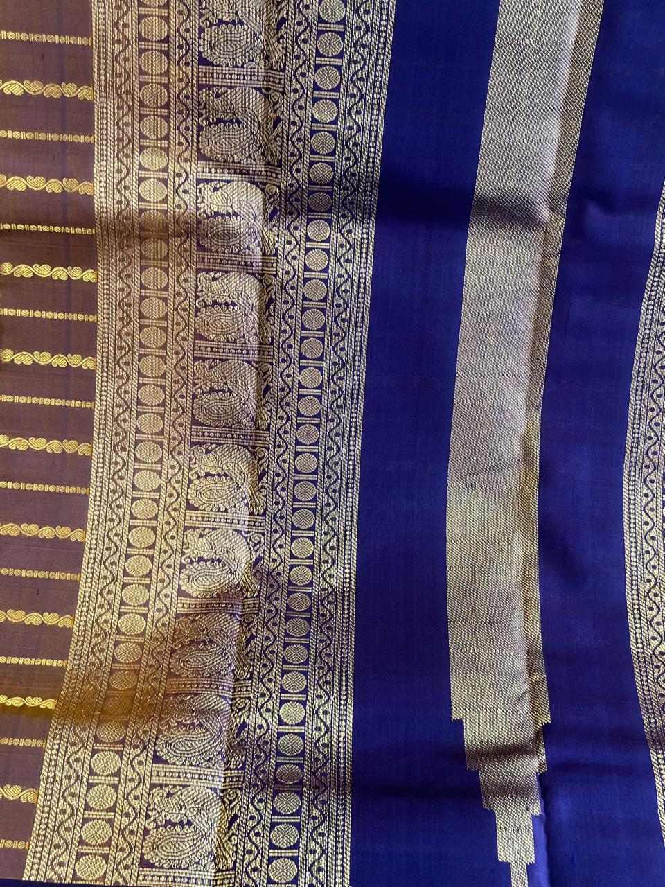 Kansya: Copper-Brown Veldhari Kanjeevaram, Gap Border